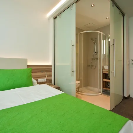 Happy By Thomas Strugger Pensjonat 3*