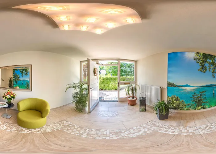 Happy By Thomas Strugger Pensjonat