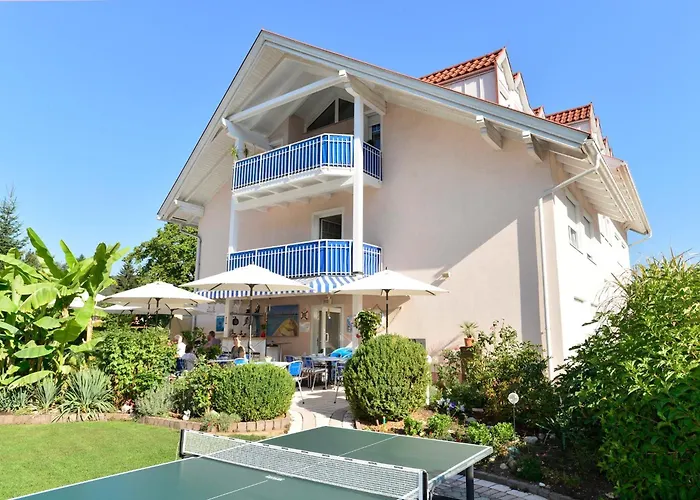 Happy By Thomas Strugger Гостевой дом 3*